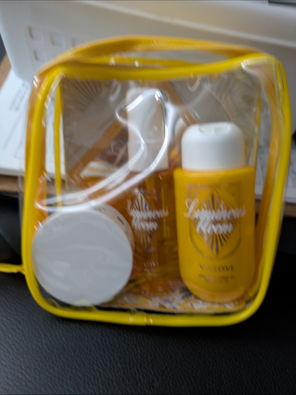 Source Unknown Yellow Bath & Body Wash Travel Set